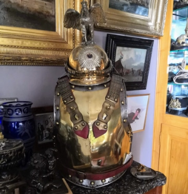 Cuirasse - antiquaire à Pau